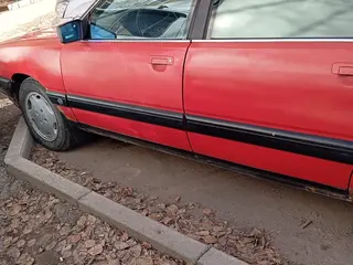 Audi 100