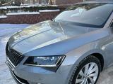 Skoda Superb 2019 годаfor13 999 999 тг. в Алматы