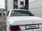 Mercedes-Benz E 230 1992 года за 900 000 тг. в Алматы – фото 4