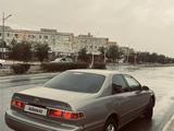 Toyota Camry 2001 годаүшін3 500 000 тг. в Жанаозен – фото 3