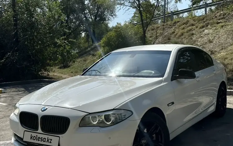 BMW 528 2013 года за 9 500 000 тг. в Алматы