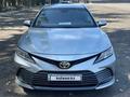 Toyota Camry 2021 года за 9 793 800 тг. в Алматы – фото 2
