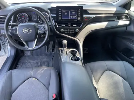Toyota Camry 2021 года за 9 793 800 тг. в Алматы – фото 11