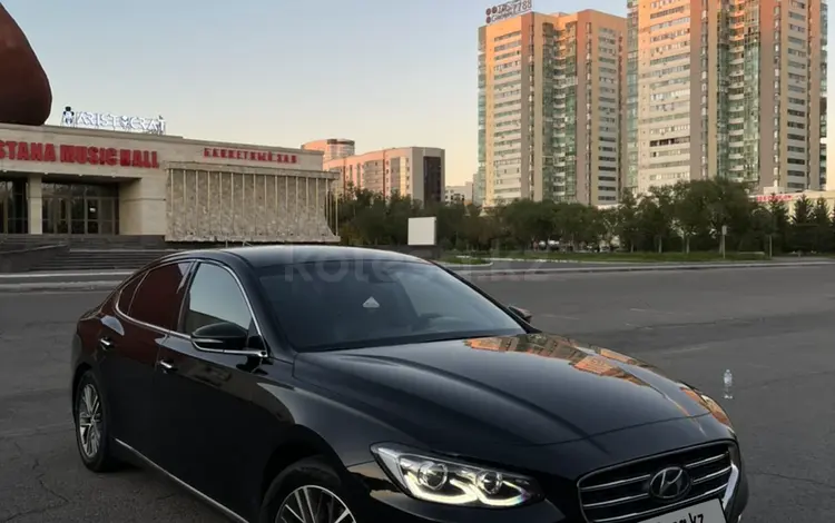 Hyundai Grandeur 2017 годаfor9 800 000 тг. в Талдыкорган