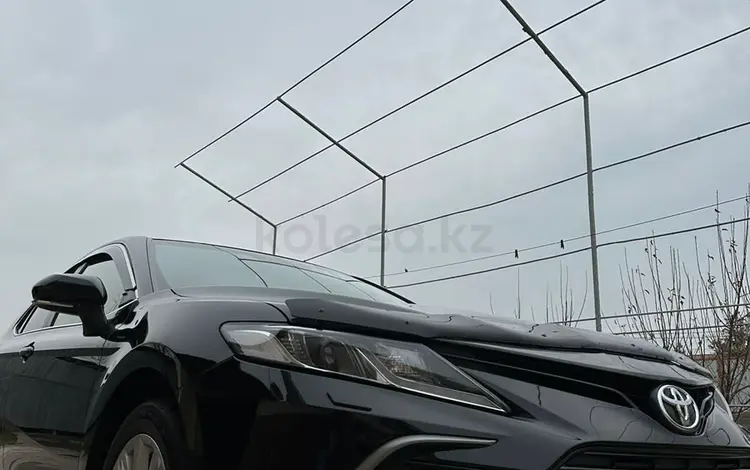 Toyota Camry 2021 года за 17 000 000 тг. в Шымкент