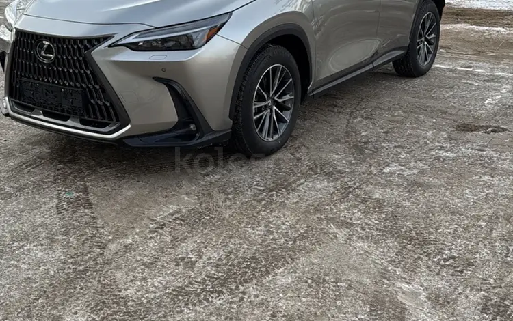 Lexus NX 350h 2023 годаfor37 500 000 тг. в Актобе