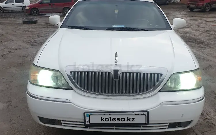 Lincoln Town Car 2003 года за 6 000 000 тг. в Караганда