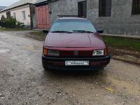 Volkswagen Passat 1993 годаfor1 100 000 тг. в Шымкент