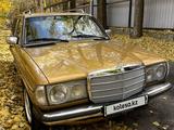 Mercedes-Benz E 230 1982 года за 4 900 000 тг. в Алматы