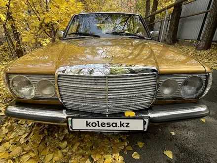Mercedes-Benz E 230 1982 года за 4 900 000 тг. в Алматы – фото 14