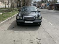 Mercedes-Benz E 320 1999 года за 3 100 000 тг. в Алматы