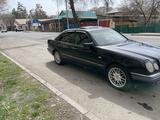 Mercedes-Benz E 320 1999 годаүшін3 100 000 тг. в Алматы – фото 2