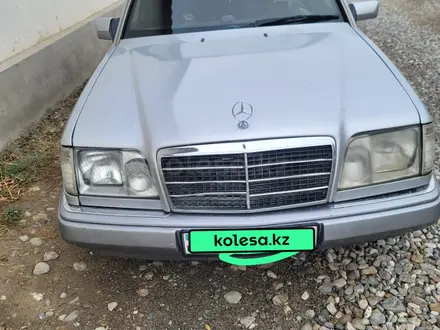 Mercedes-Benz E 220 1994 года за 2 600 000 тг. в Туркестан