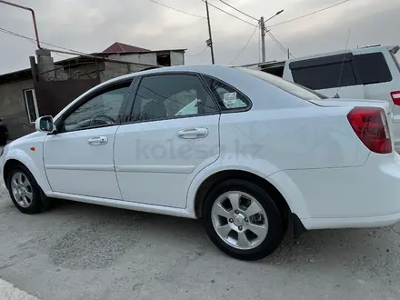 Daewoo Gentra 2014 года за 3 550 000 тг. в Шымкент – фото 3