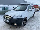 Chevrolet Aveo 2012 годаfor1 982 000 тг. в Астана – фото 5