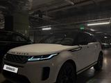 Land Rover Range Rover Evoque 2022 года за 26 870 000 тг. в Алматы – фото 2
