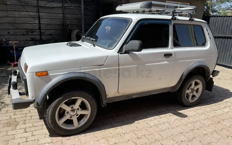 ВАЗ (Lada) Lada 2121 2015 года за 2 200 000 тг. в Астана
