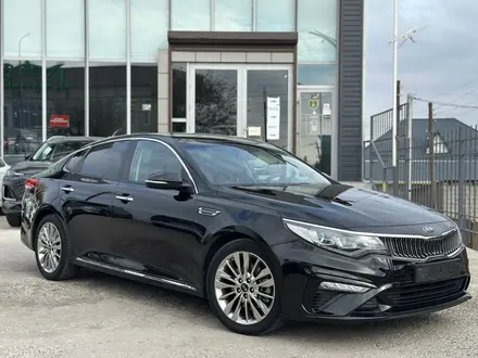 Kia K5 2019 года за 10 990 000 тг. в Шымкент