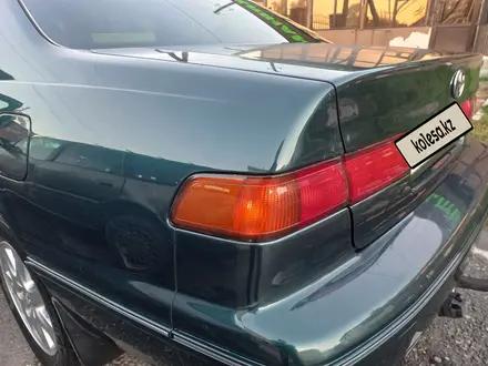 Toyota Camry 1998 года за 3 900 000 тг. в Сарканд – фото 6