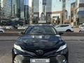 Toyota Camry 2020 года за 17 300 000 тг. в Алматы – фото 2
