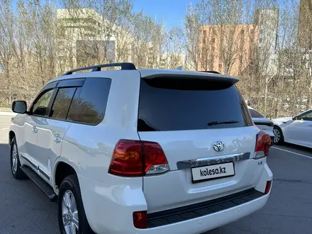 Toyota Land Cruiser 2013 года за 22 800 000 тг. в Астана – фото 2