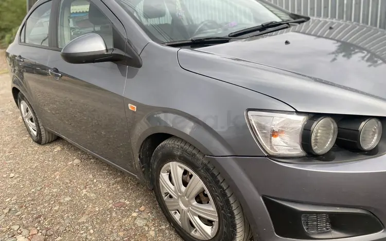 Chevrolet Aveo 2013 года за 3 500 000 тг. в Семей