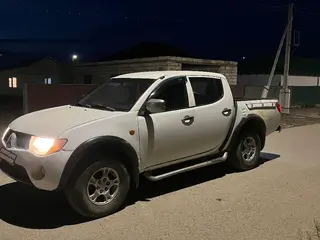 Mitsubishi L200, 2007