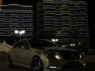 Mercedes-Benz E 350