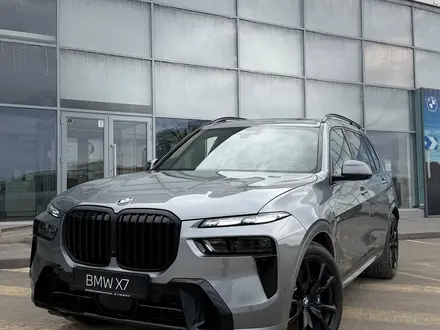 BMW X7 XDrive 40i 2025 года за 95 356 986 тг. в Караганда