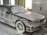 BMW 728 1998 годаүшін3 300 000 тг. в Астана – фото 2