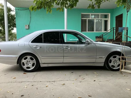 Mercedes-Benz E 240 2001 года за 4 150 000 тг. в Шымкент – фото 5