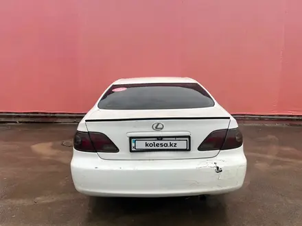 Lexus ES 300 2003 года за 4 214 000 тг. в Астана – фото 2