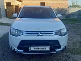 Mitsubishi Outlander 2015 года за 8 550 000 тг. в Астана – фото 2