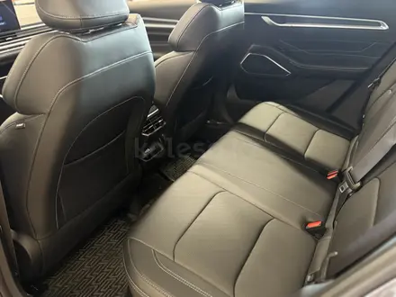 Geely Emgrand Luxury 2025 года за 8 090 000 тг. в Павлодар – фото 27