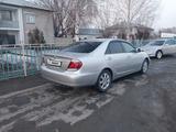 Toyota Camry 2006 годаүшін5 100 000 тг. в Урджар – фото 3