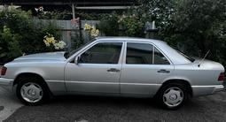 Mercedes-Benz E 300 1992 года за 1 950 000 тг. в Алматы – фото 3