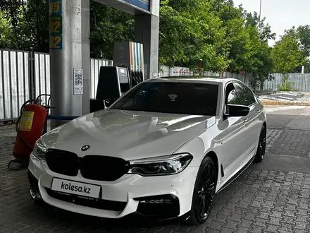 BMW 540 2017 года за 19 500 000 тг. в Шымкент – фото 9