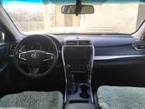 Toyota Camry 2014 года за 9 300 000 тг. в Жанаозен