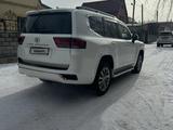 Toyota Land Cruiser 2021 года за 57 000 000 тг. в Астана – фото 3