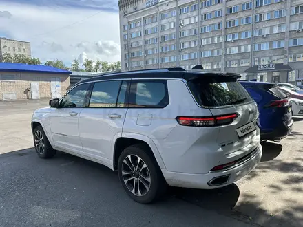 Jeep Grand Cherokee 2022 года за 38 200 000 тг. в Петропавловск – фото 3