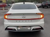 Hyundai Sonata 2020 года за 13 500 000 тг. в Алматы – фото 2