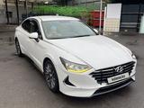 Hyundai Sonata 2020 года за 13 500 000 тг. в Алматы – фото 3