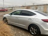 Hyundai Elantra 2018 года за 7 150 000 тг. в Атырау – фото 5