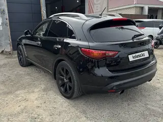 Infiniti FX50