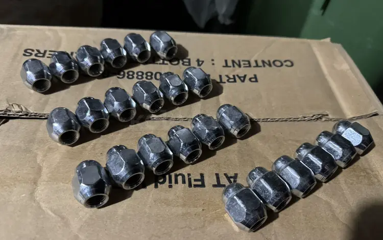 Гайки ОРИГИНАЛ на железные диски (штампы) TOYOTA MITSUBISHI за 10 000 тг. в Алматы