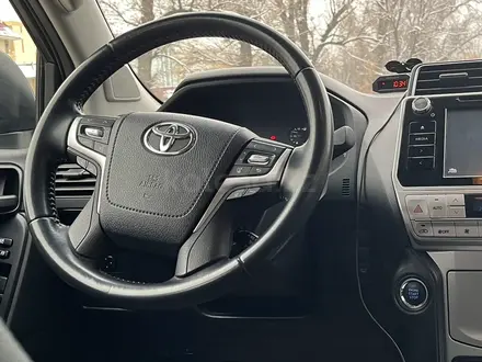 Toyota Land Cruiser Prado 2019 года за 33 000 000 тг. в Алматы – фото 6