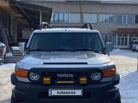 Toyota FJ Cruiser 2007 годаfor14 500 000 тг. в Алматы