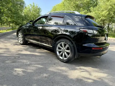 Infiniti FX35 2006 года за 5 500 000 тг. в Алматы – фото 12