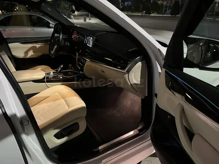 BMW X5 2017 года за 22 700 000 тг. в Алматы – фото 15
