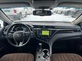 Toyota Camry Luxe 2019 года за 14 650 000 тг. в Астана – фото 8